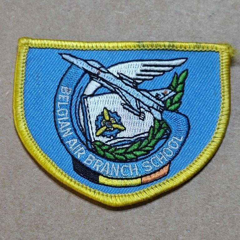 École de formation au pilotage de base (Composante aérienne, Collections, Enlèvement ou Envoi, Armée de l'air, Emblème ou Badge