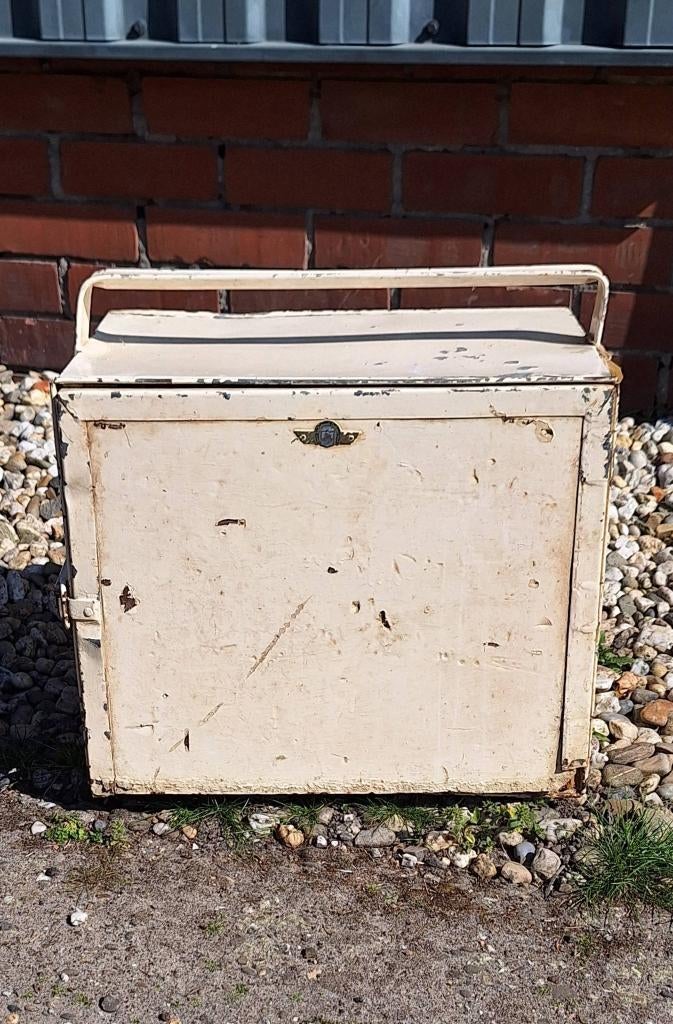 Vintage metalen draagbare koelbox (frigo-box), koelkist., Enlèvement ou Envoi, Utilisé, Glacières, Élément de refroidissement