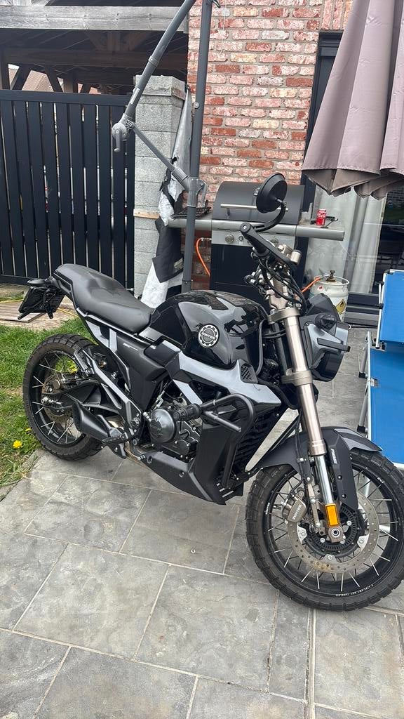 Zontes 125cc année 2022 3200 km, Motos, Motos | Honda, 125 cm³, Particulier, 1 cylindre, Autre