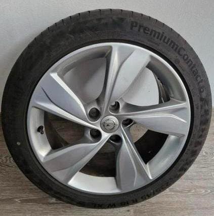 Opel Insignia velgen 18 inch zomerbanden, Auto-onderdelen, Ophalen, 18 inch, Gebruikt, Banden en Velgen