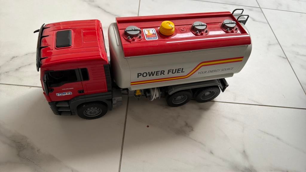 Bruder vrachtwagen, Kinderen en Baby's, Speelgoed |Speelgoedvoertuigen, Ophalen, Zo goed als nieuw