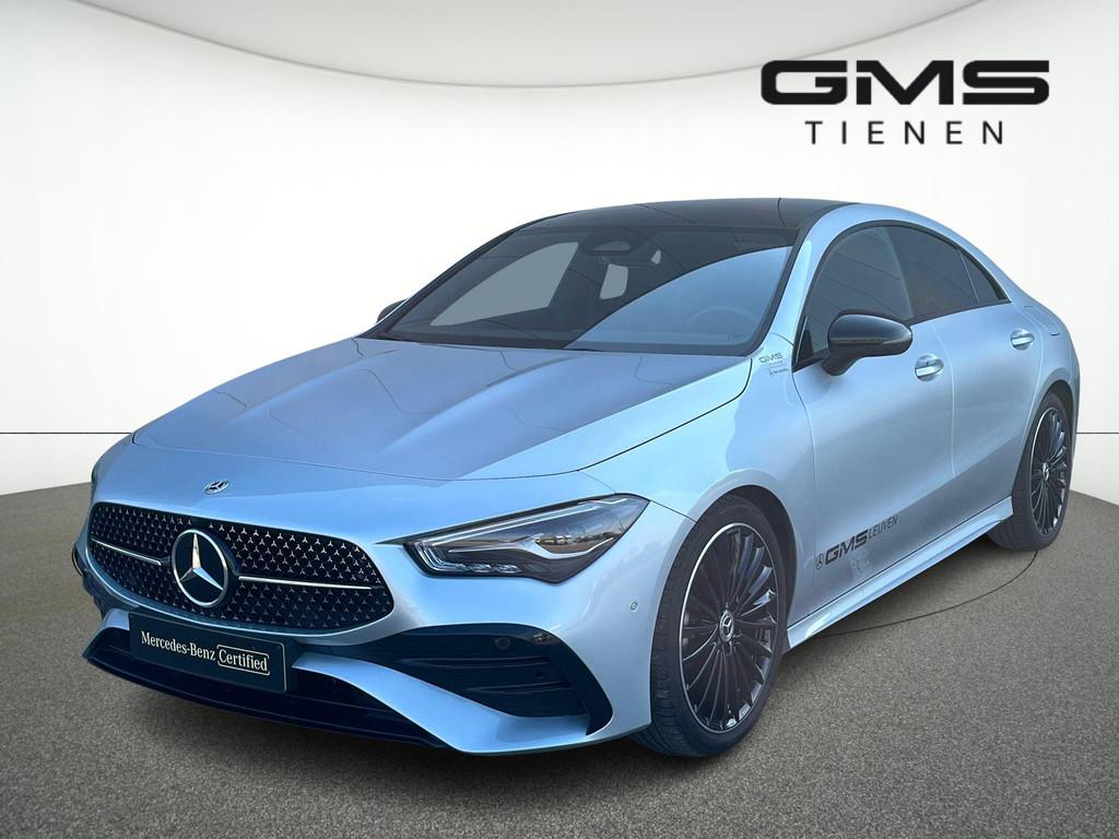 Mercedes-Benz CLA-klasse CLA 180 AMG Line, Auto's, Stof, Gebruikt, Zwart, 4 cilinders