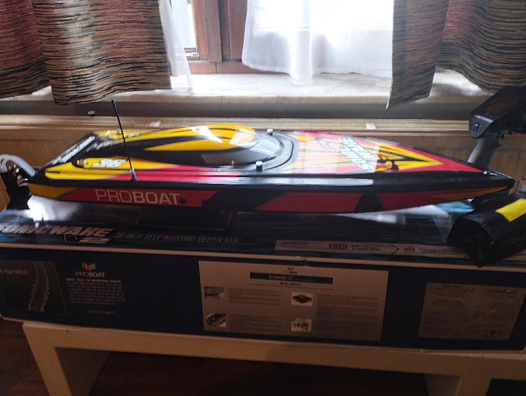 Bateau Proboat Sonicwake 36 V2 6S, Enlèvement, Neuf