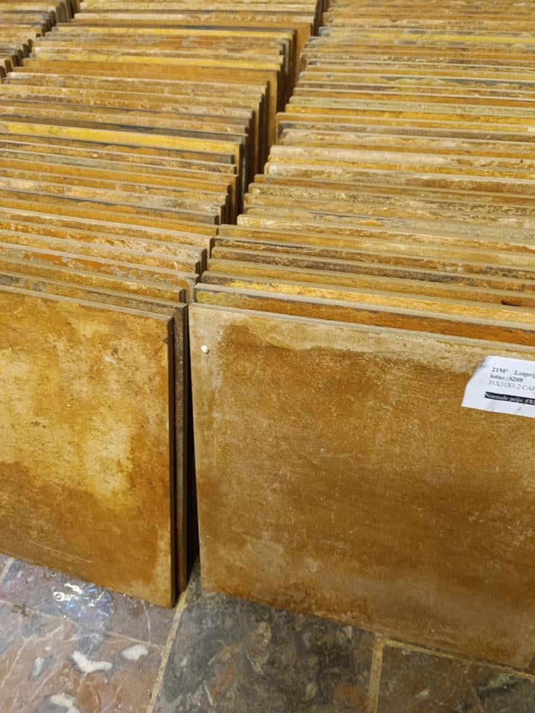 Lot carrelage Capri 12 Caldera 31x31 – 21m² –, Bricolage & Construction, Planches & Dalles, Enlèvement