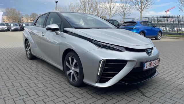 Toyota Mirai,hybride -hydrogène, Autos, Achat, Adapté aux personnes handicapées, Noir, 5 portes