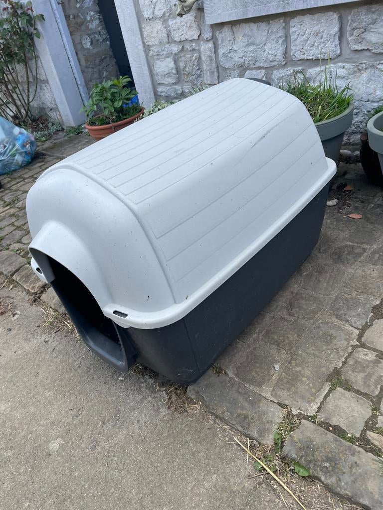 Niche de chien etanche à donner, Enlèvement