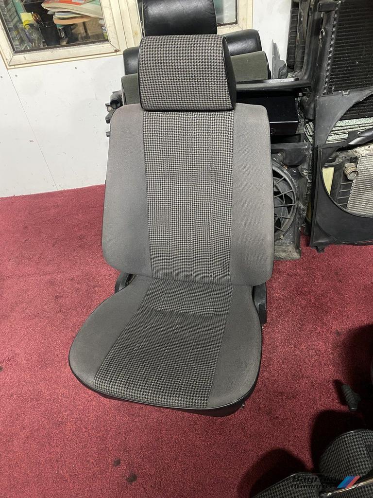 Bmw E30 voorstoel hahnentritt coupe Baur voorstoel 3-serie, Auto-onderdelen, Gebruikt, -, -, Ophalen of Verzenden