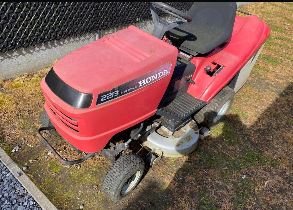 Zitmaaier honda 2213 hydrostatic, Tuin en Terras, Zitmaaiers, Ophalen, Gebruikt