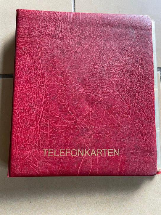 Album contenant 80 cartes telephone, Collections, Enlèvement ou Envoi