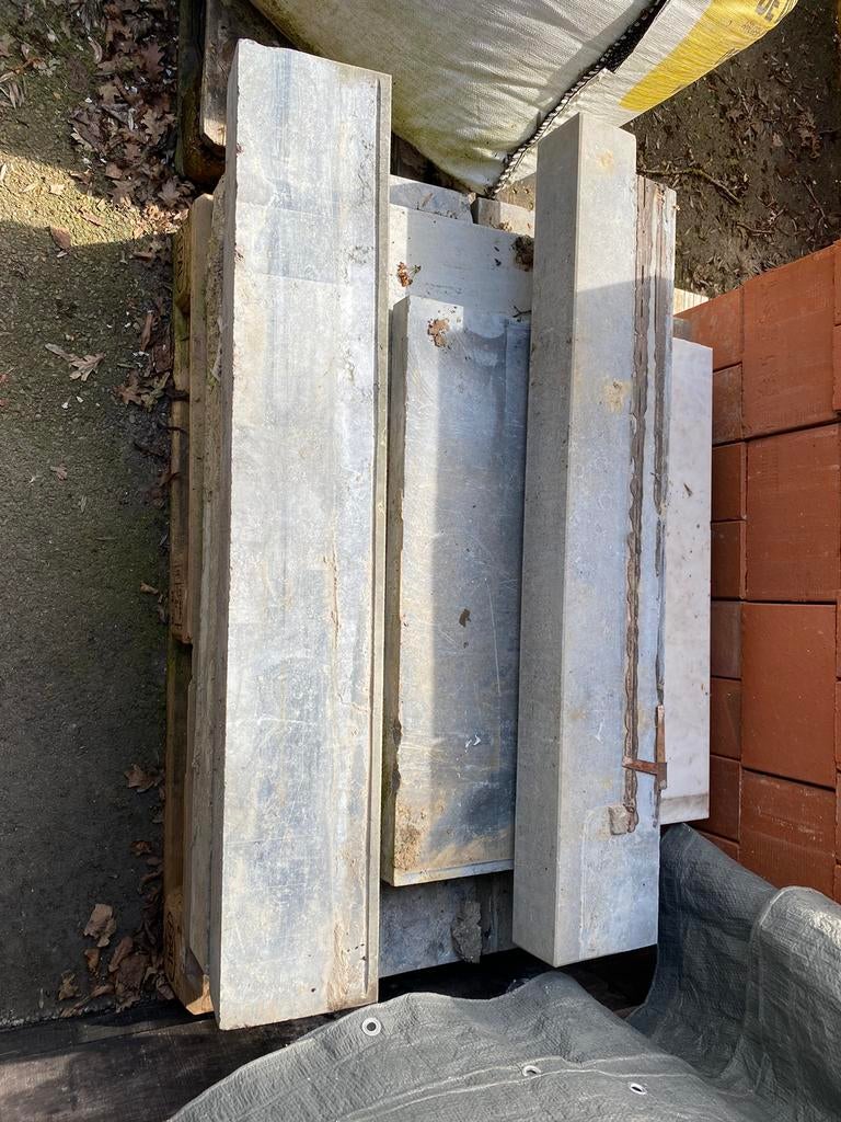 Belgische blauwe hardsteen - hergebruik, Ophalen