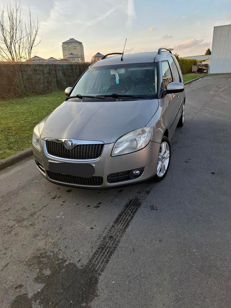 Skoda Roomster Automaat 1.6 benzine Airco 2007. 185000km, Auto's, Automaat, Parkeersensor, Roomster, 5 deurs