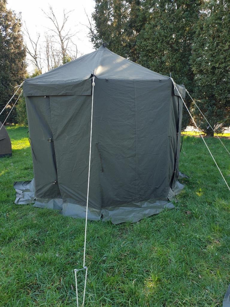 Tweedehands legertent, Ophalen, Zo goed als nieuw, Tot en met 4