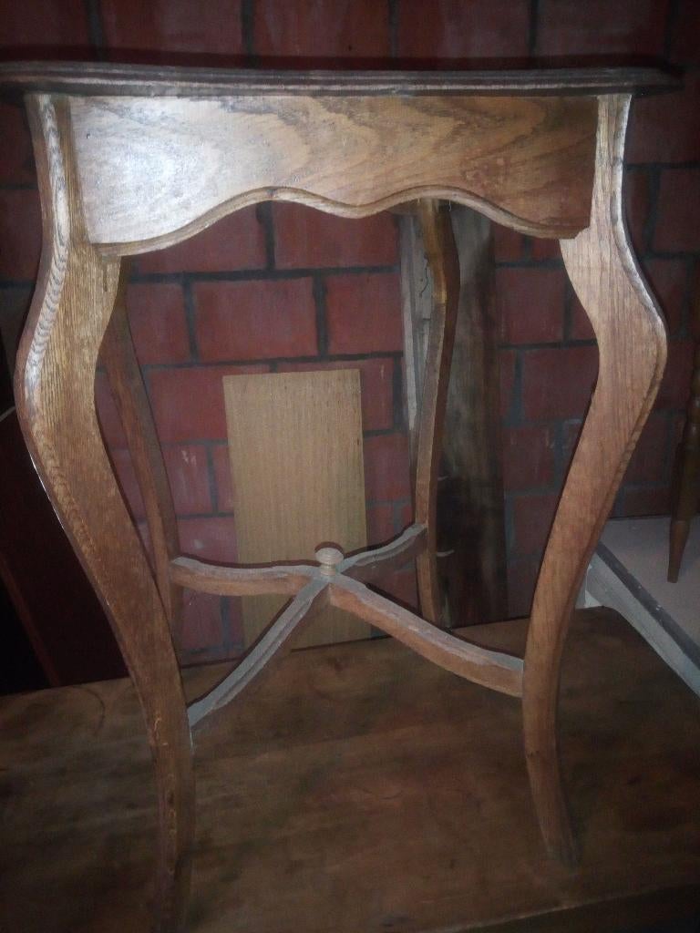 Petite table haute, Antiquités & Art, Enlèvement