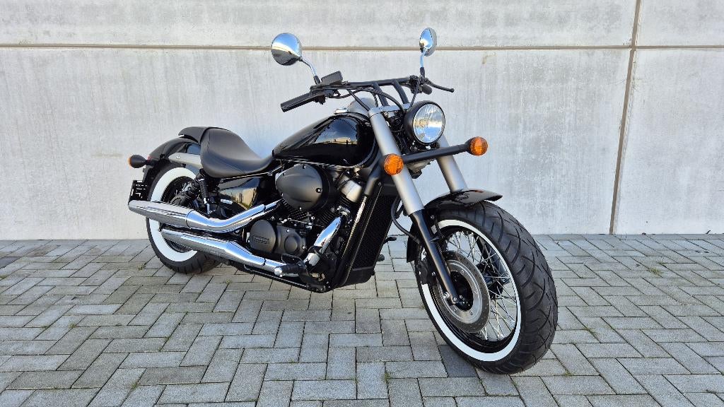 HONDA SHADOW 750 BLACK SPIRIT A2 incl. garantie en keuring, Motos, Motos | Honda, Particulier, Chopper, 12 à 35 kW, 2 cylindres