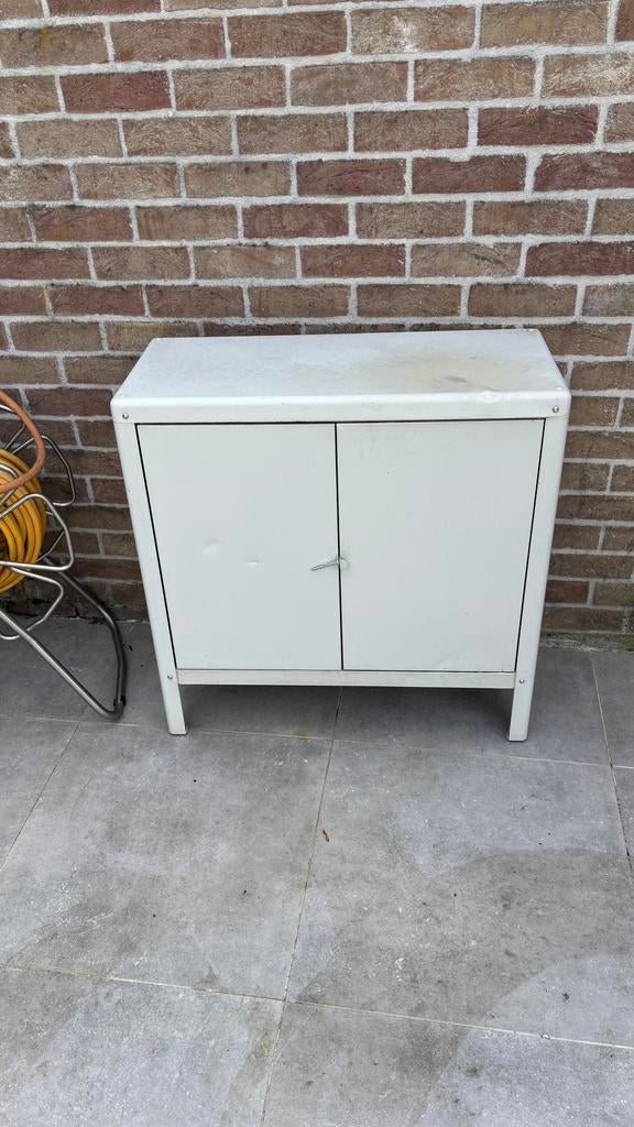 Metalen terraskast - Beveiligd met een hangslot, Tuin en Terras, Ophalen, Gebruikt, Metaal, Overige typen