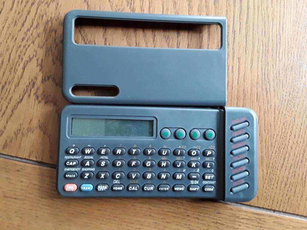 Vertaler 6 talen, Ophalen of Verzenden, Zo goed als nieuw