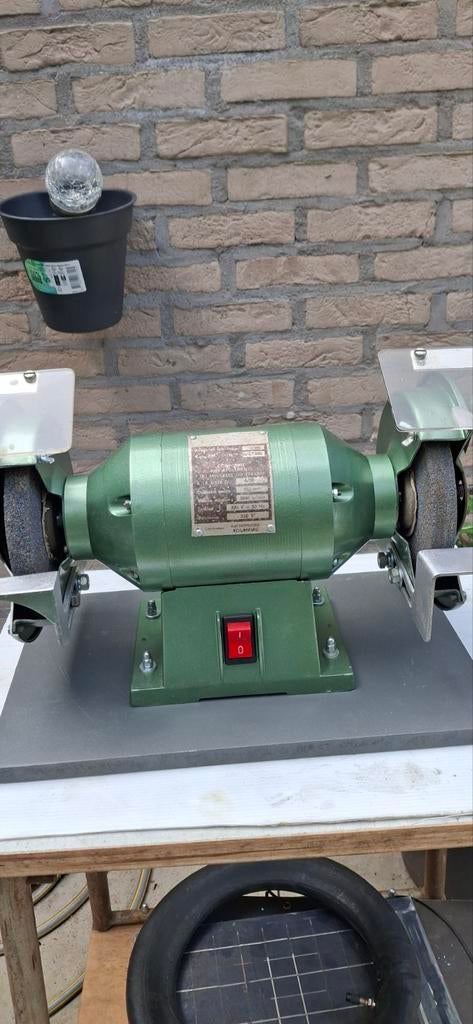 Industriële slijpsteen, Doe-het-zelf en Bouw, Gereedschap | Slijpmachines, Ophalen