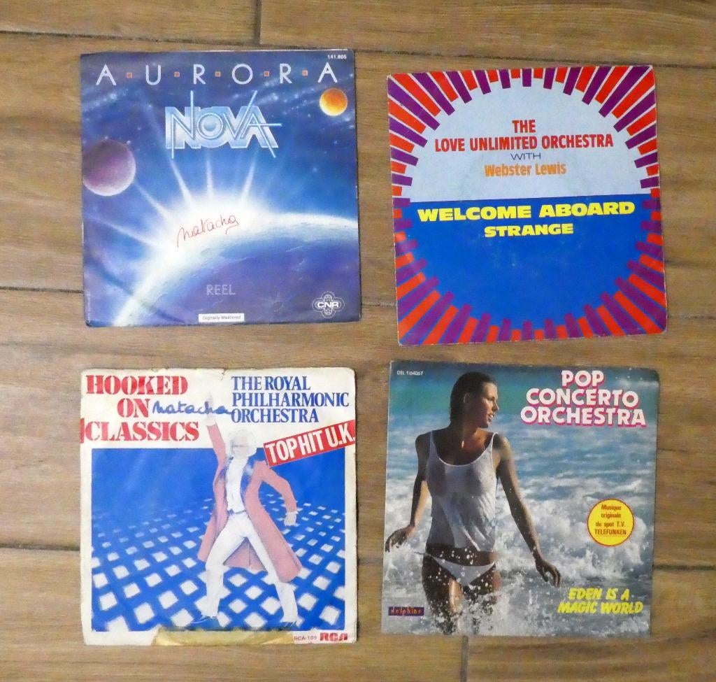 45 tours - lot de 4 pièces, CD & DVD, Vinyles | Autres Vinyles, Enlèvement ou Envoi