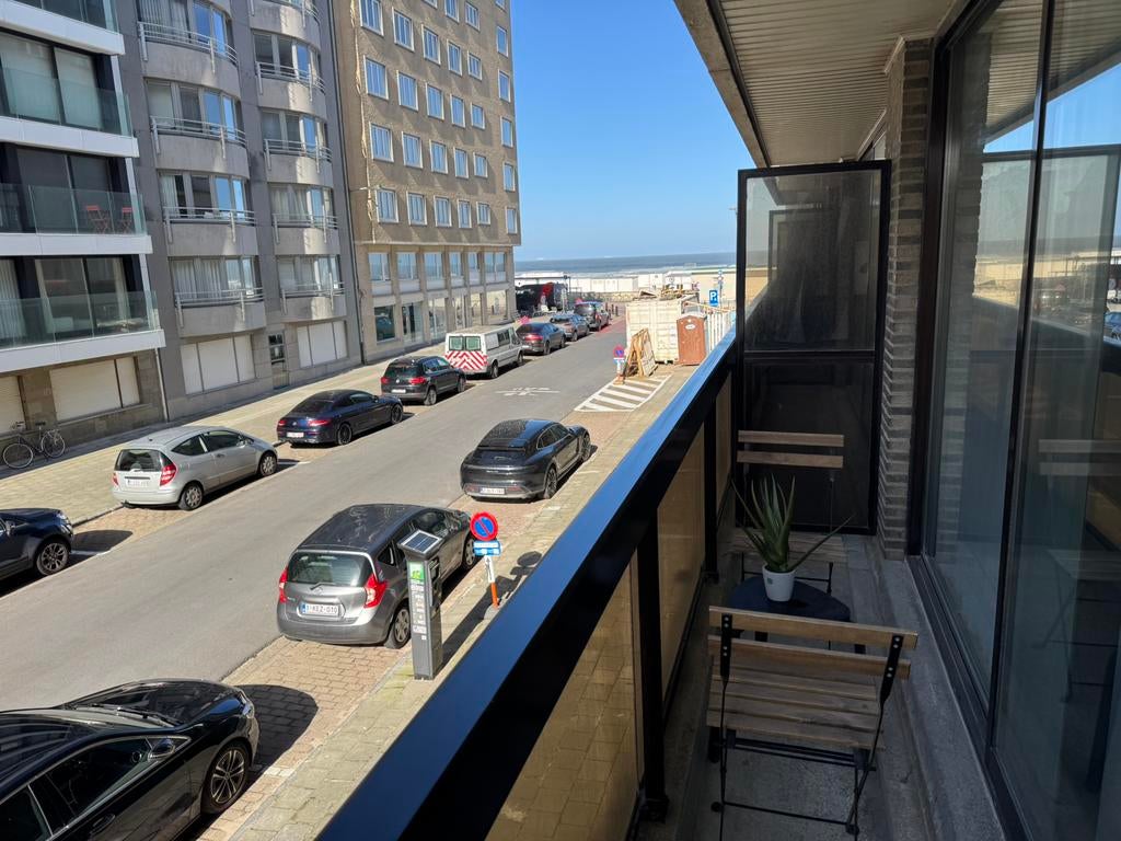 Knokke . App te huur ., vanaf zondag 5/4  Paasvakantie.., Vakantie