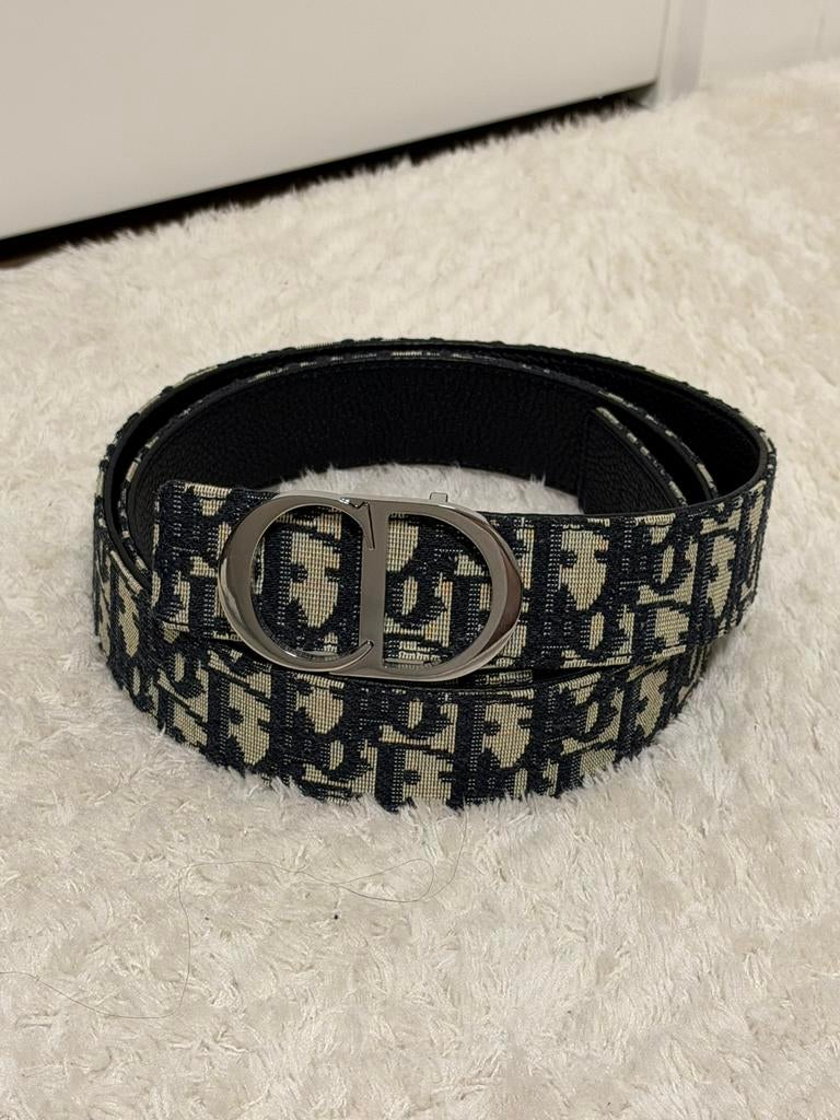 Dior Oblique Riem Tweezijdig Maat 105, Kleding | Heren, Riemen en Ceintuurs, Overige kleuren, Echt leder, Zo goed als nieuw, Riem of Ceintuur