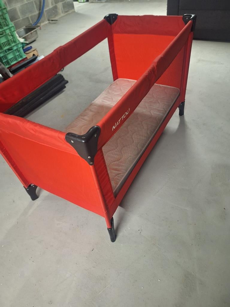 Lit de voyage avec matelas, Enfants & Bébés, Enlèvement