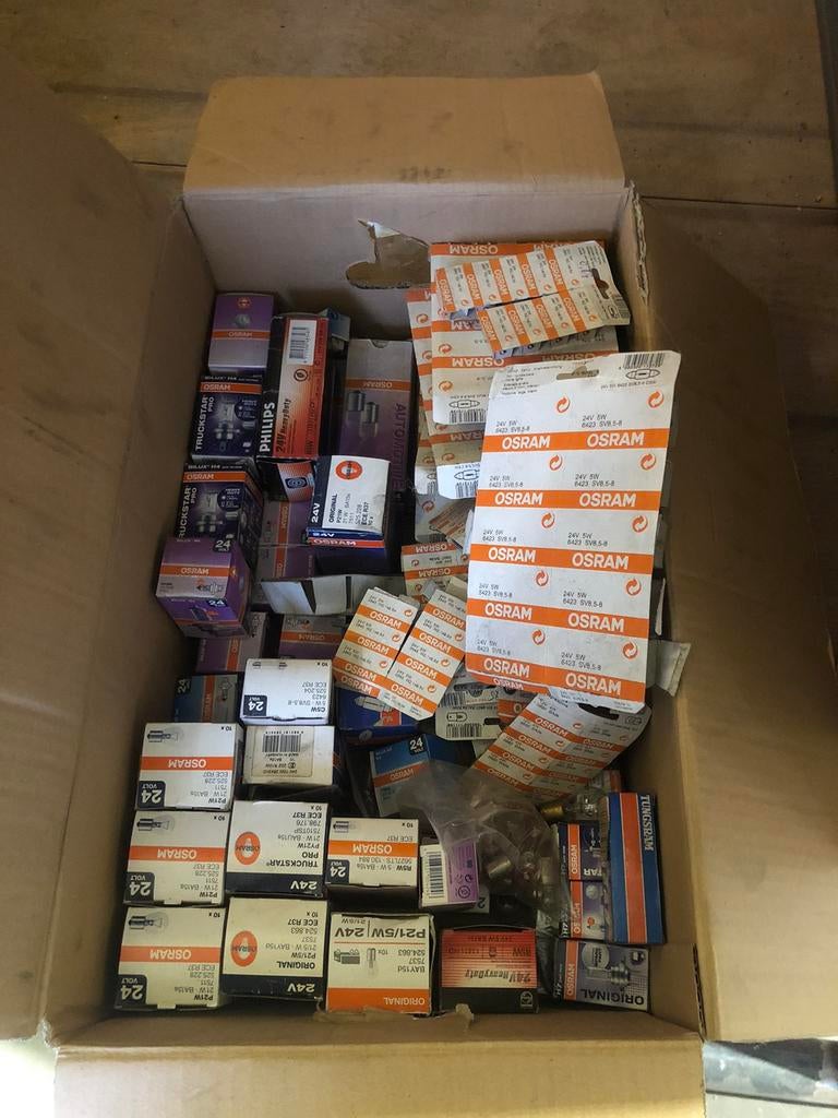 Partij verlichting lampen 24v, Ophalen