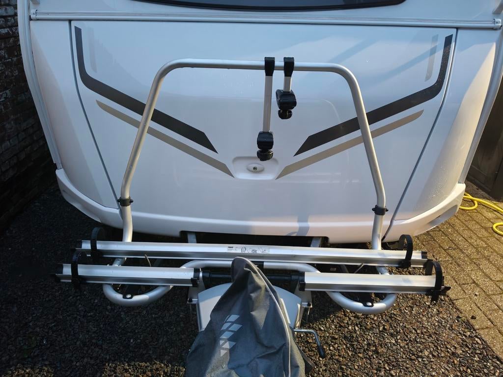 Thule fietsendrager caravan smart, Ophalen, 2 fietsen, Zo goed als nieuw, Elektrische fiets