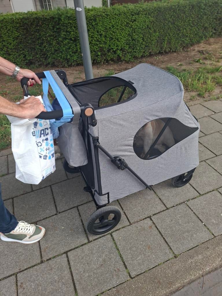 Splinter nieuw buggy 1 maal gebruik hond overleden tot 50 k, Dieren en Toebehoren, Ophalen of Verzenden