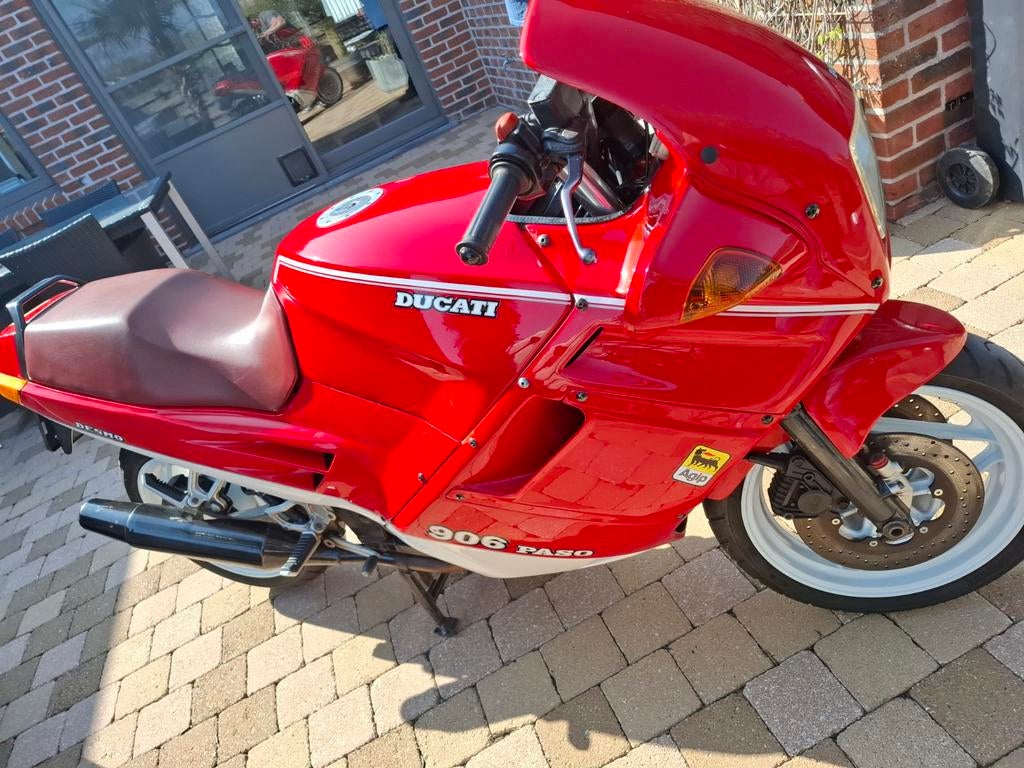 Ducati paso 906 in uitstekende staat