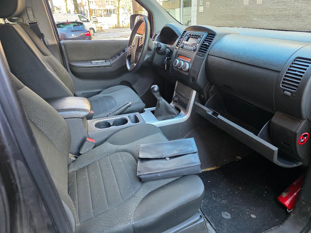 NISSAN NAVARA, Auto's, 2500 cc, Stof, 4 cilinders, Bedrijf