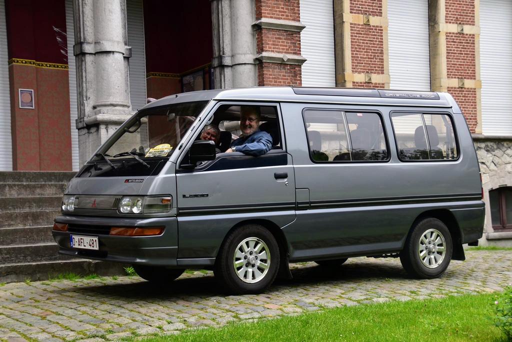 Mitsubishi L300 Christal Roof minibus 1991, Auto's, 4 deurs, 0 kW, 7 zetels, Handgeschakeld