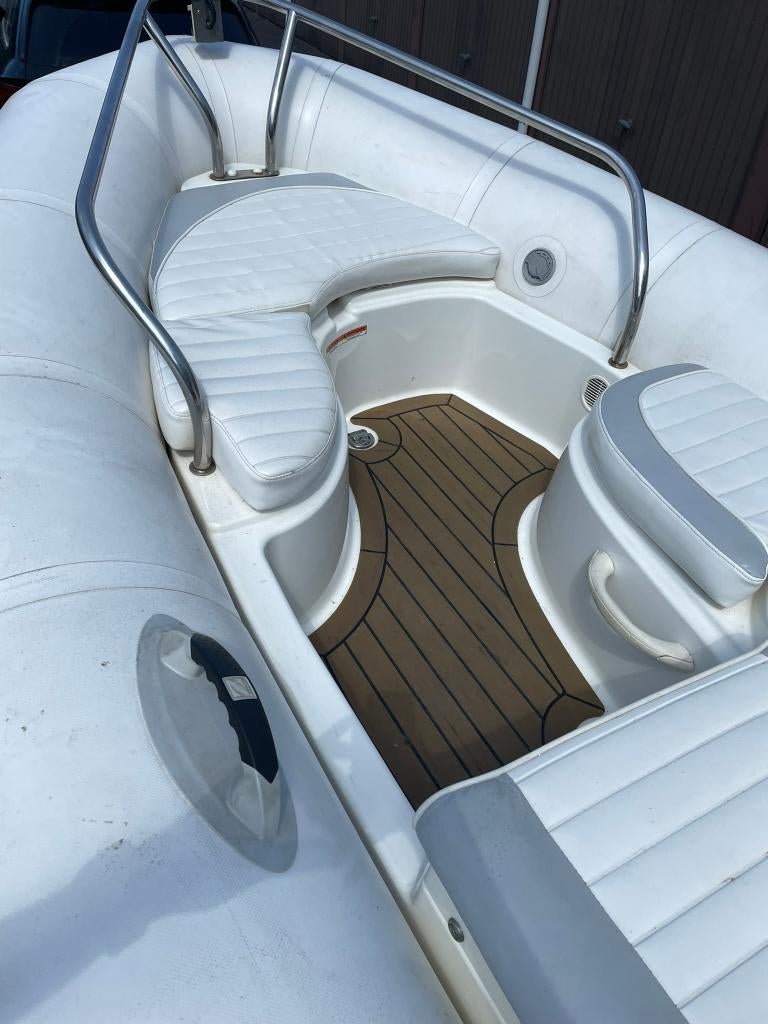 Te koop: Zodiac Yachtline 420, Ophalen, Gebruikt, 30 tot 50 pk, Snelvarend