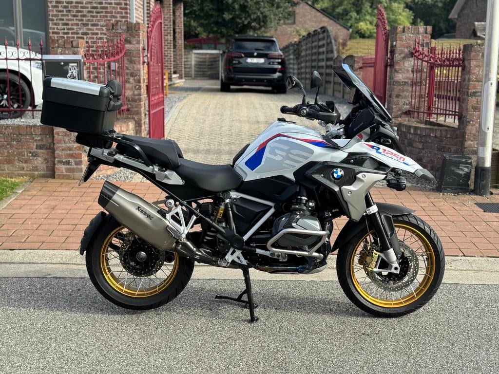BMW R1250 GS RALLYE AKRAPOVIC, 2 cilinders, Motorrijbewijs A, Bedrijf, Meer dan 35 kW