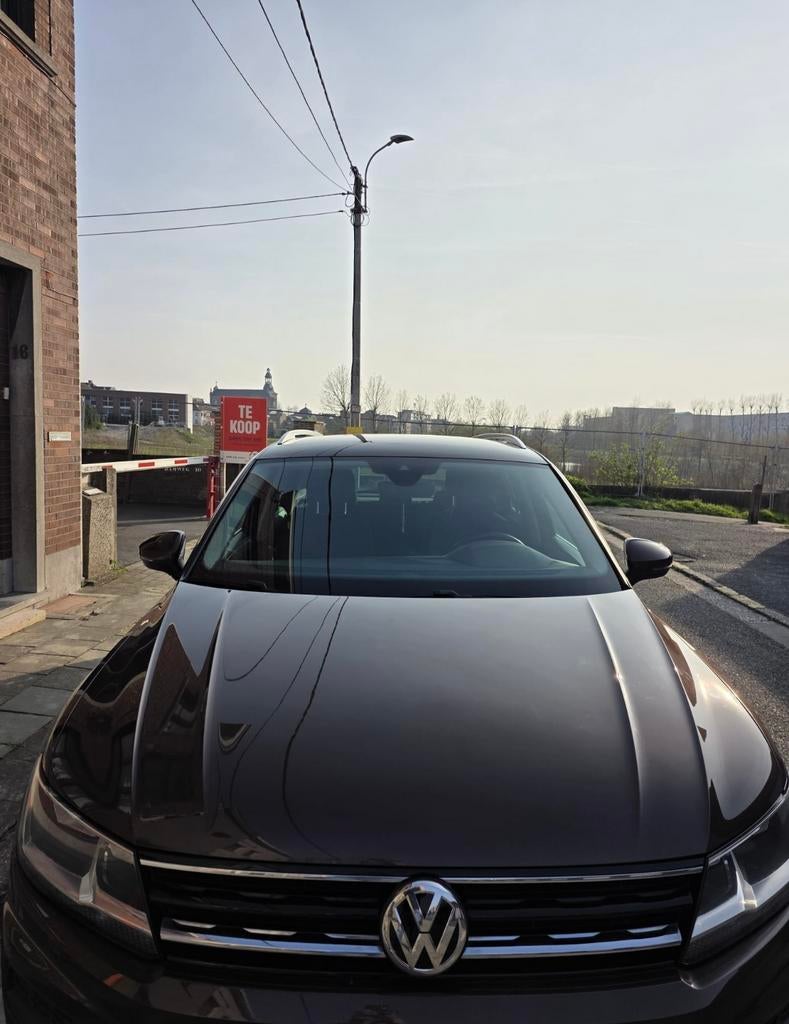 Volkswagen Tiguan, Auto's, Volkswagen, Stof, Euro 6, Bruin, Particulier