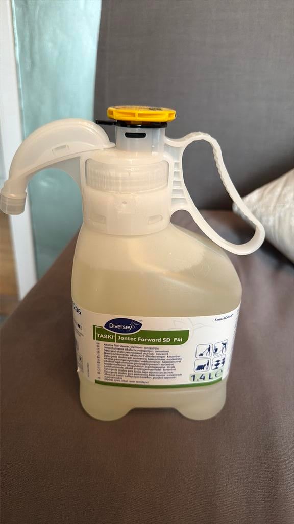 Diversy jontec profesionele vloerreiniger 1,4 l, Doe-het-zelf en Bouw, Reinigingsmachines, Ophalen of Verzenden, Nieuw, Overige typen