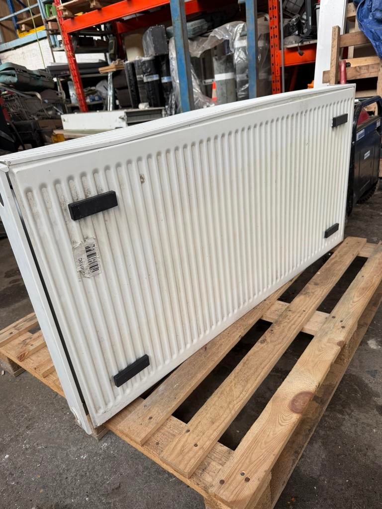 Deux radiateur 120x60 90x60 200€ new, Bricolage & Construction, Enlèvement ou Envoi