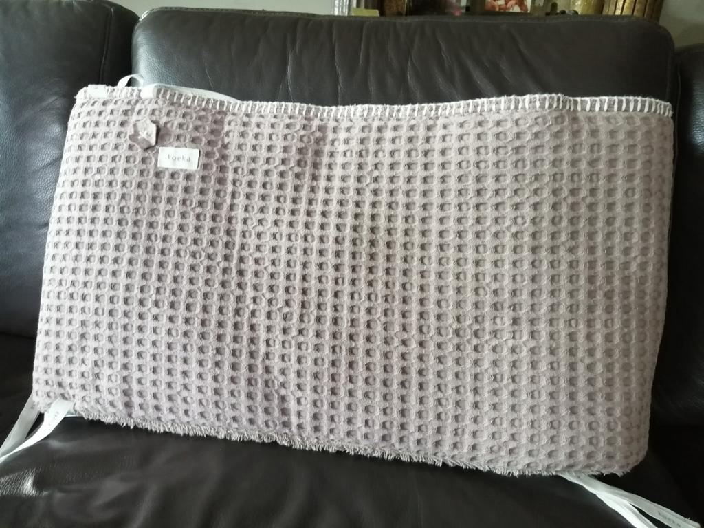 KOEKA Boxbumper Wafel Amsterdam caffe, Kinderen en Baby's, Ophalen of Verzenden, Zo goed als nieuw