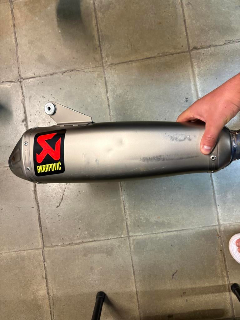 Akrapovic uitlaat voor yamaha yz 250f, Motoren, Onderdelen | Yamaha, Gebruikt, Ophalen