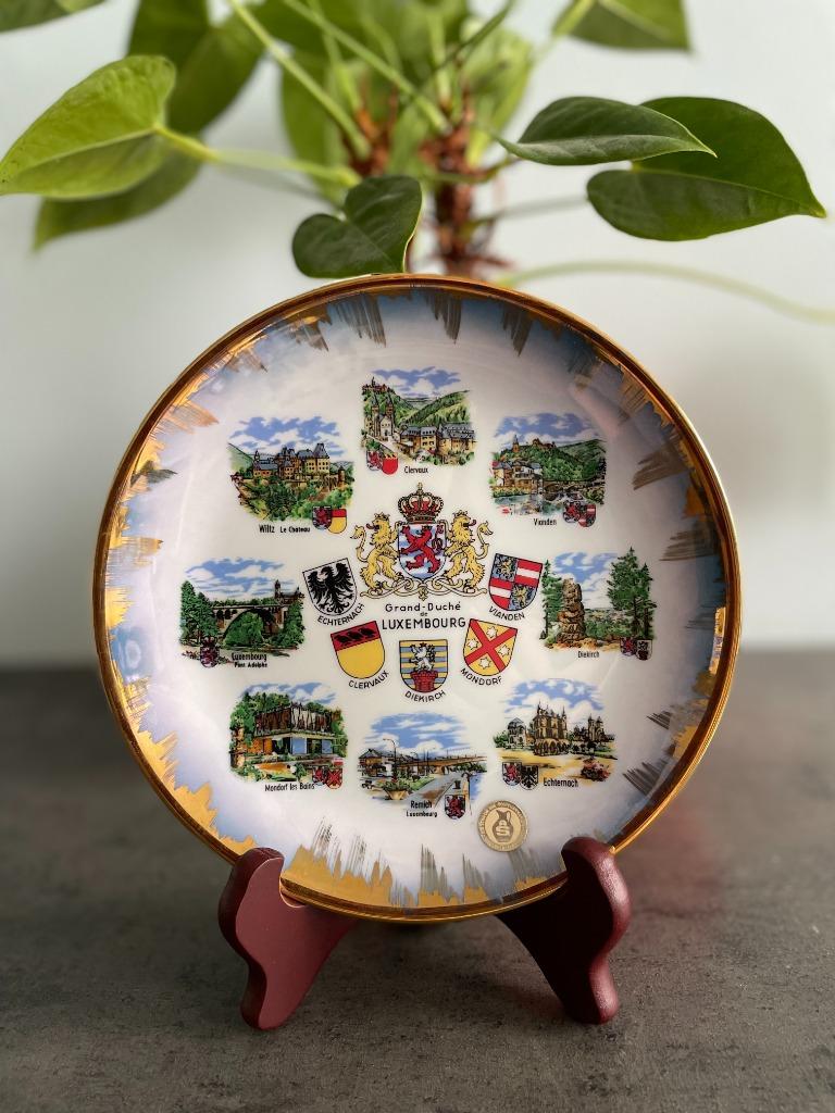 Assiette souvenir vintage du Grand-Duché de Luxembourg, Enlèvement