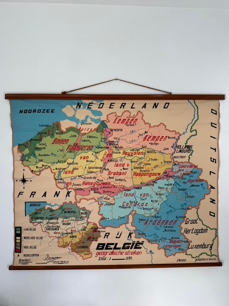 Oude schoolkaart op linnen België geografische streken, Ophalen, Aardrijkskunde
