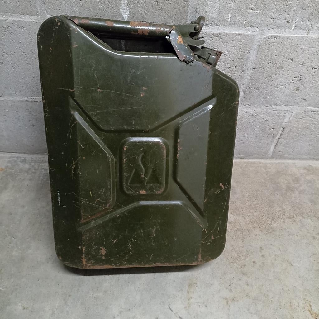 Canistre professionnel essence /gazole, 20 l, en acier, Enlèvement ou Envoi, Utilisé