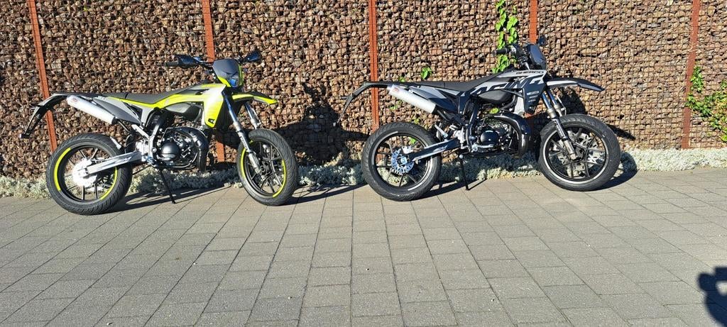 Nieuwe sherco sm50 op stock, Nieuw, 50 cc, Ophalen, Overige merken