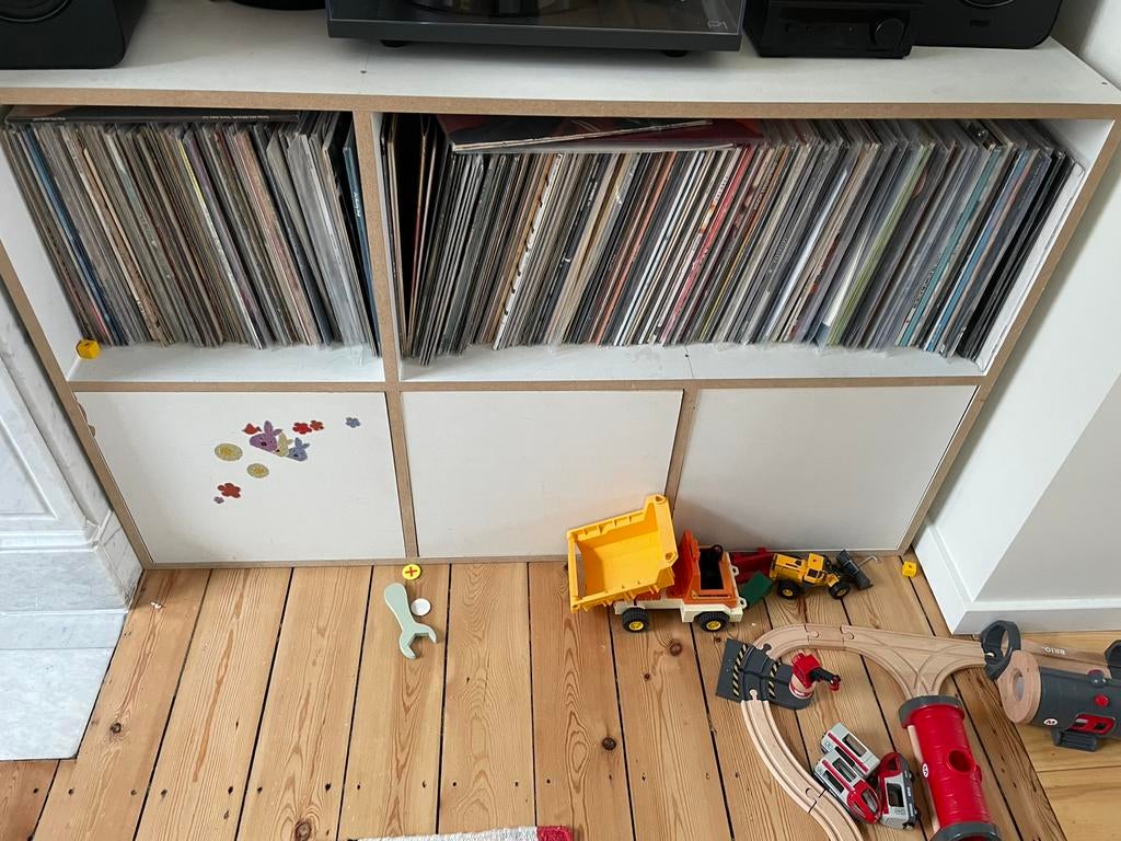 Meuble vinyle / bibliotheque en mdf, Huis en Inrichting, Woonaccessoires | Cd- en Dvd-rekken, Zo goed als nieuw, Ophalen