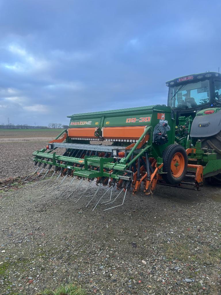 Amazone rotoreg +zaaimachine, Enlèvement, Cultures, Labour