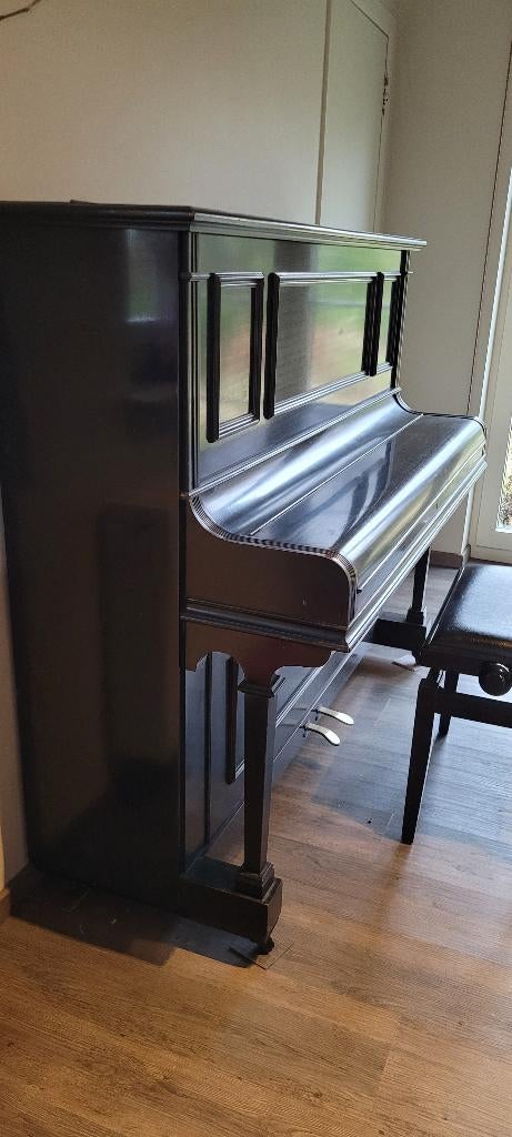 Akoestische buffetpiano, Muziek en Instrumenten, Piano's, Ophalen, Gebruikt, Zwart, Piano