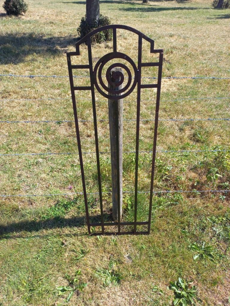 Grille stylée en fonte, Jardin & Terrasse, Enlèvement ou Envoi, Comme neuf, Fer, Autres types