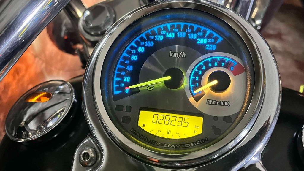 harly-davidson fxdf zwart