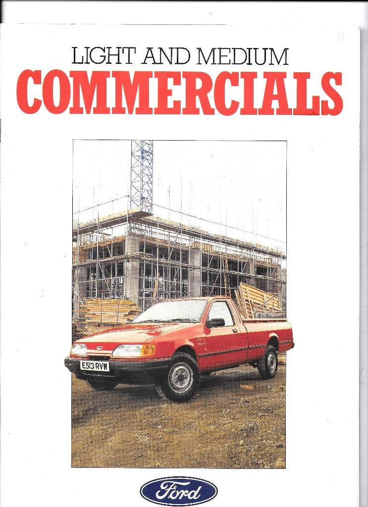 FORD LIGHT & MEDIUM COMMERCIALS, Livres, Autos | Brochures & Magazines, Enlèvement ou Envoi, Comme neuf, Ford
