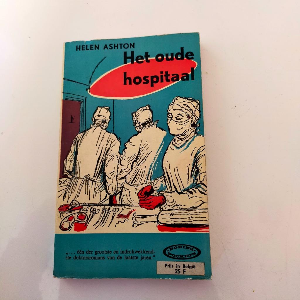 Boek Het oude hospitaal Helen Ashton roman stationsroman, Ophalen of Verzenden, Helen Ashton