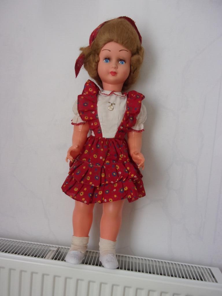 grande poupée Bella vintage, Collections, Poupées, Enlèvement ou Envoi, Utilisé, Poupée